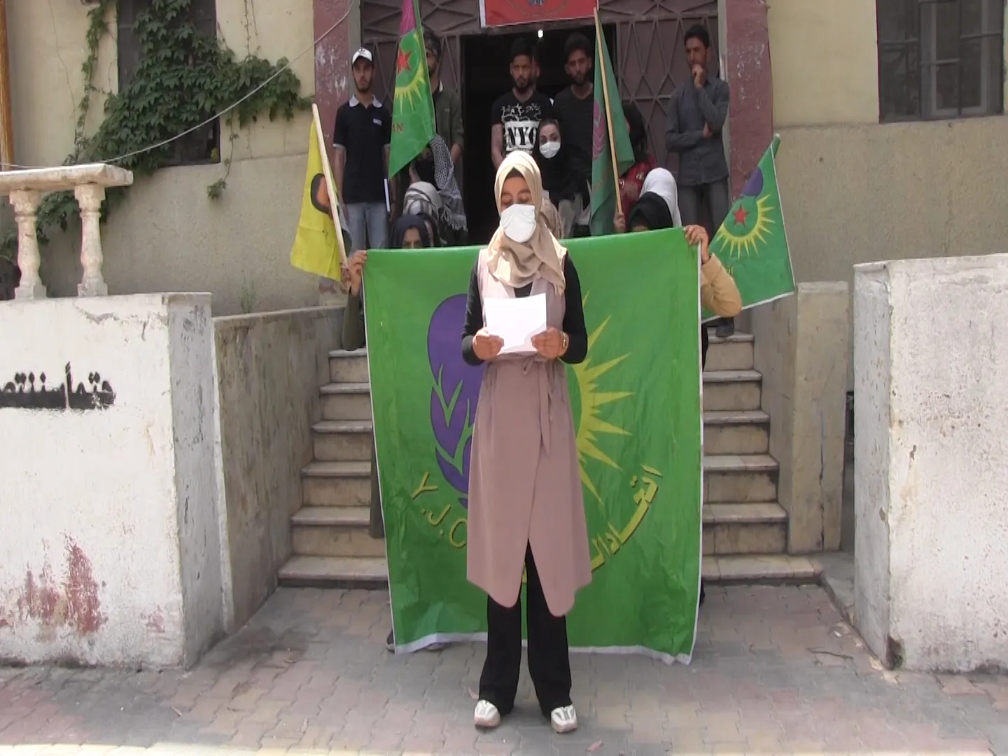 /ar/uploads/files/2021/04/26/135440_athad-almrah-alshabh-balrqh-..sr-antsarna-hy-aliradh-alqwyh-.webp