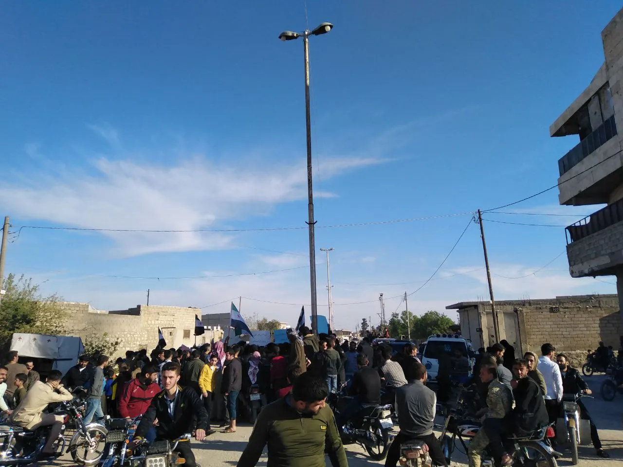 /ar/uploads/files/2022/04/16/182033_ahaly-mdynh-albab-bwjh-alahtlal-altrky-ala-khlfyh-hfr-khnadq-fy-qrahm-28329.webp