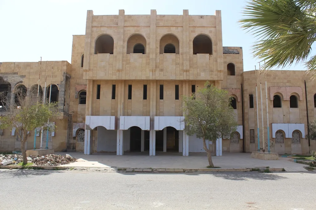 لجنة الثقافة تبدأ عملية ضخمة على مراحل لتأهيل المركز الثقافي بالطبقة
