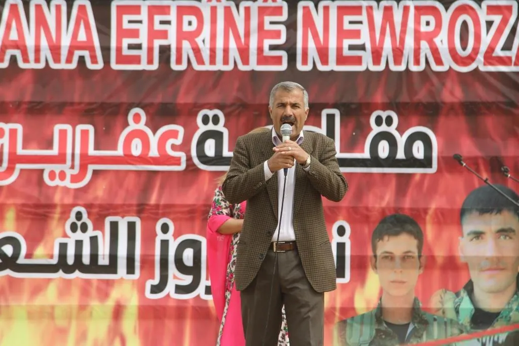 بالعروض الفنية نوروز كري سبي مستمر