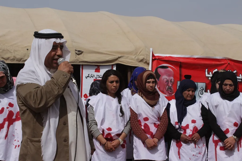 الإضراب عن الطعام في الطبقة يدخل يومه الثالث