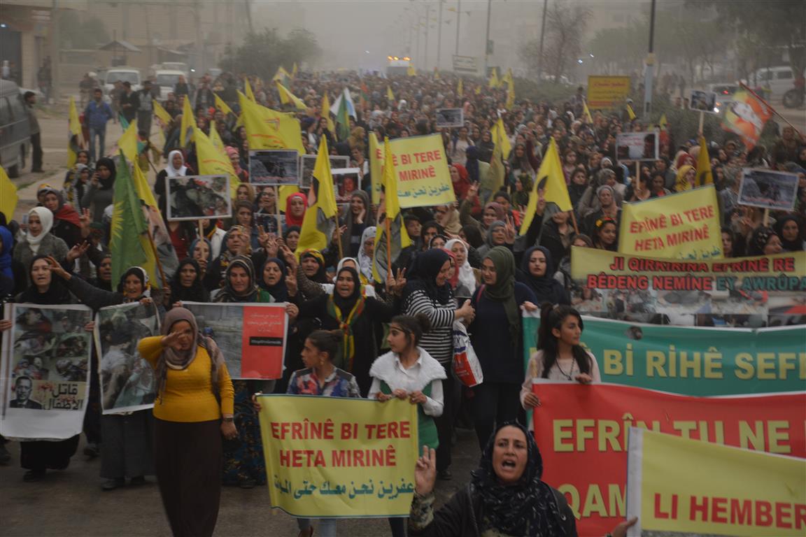 تظاهرات حاشدة في مقاطعة قامشلو تضامناً مع مقاومة عفرين