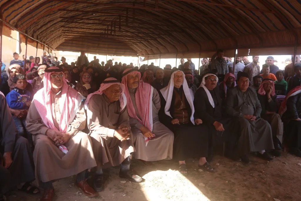 شرح آخر التطورات السياسية لأهالي قرية تل حوذان في منبج