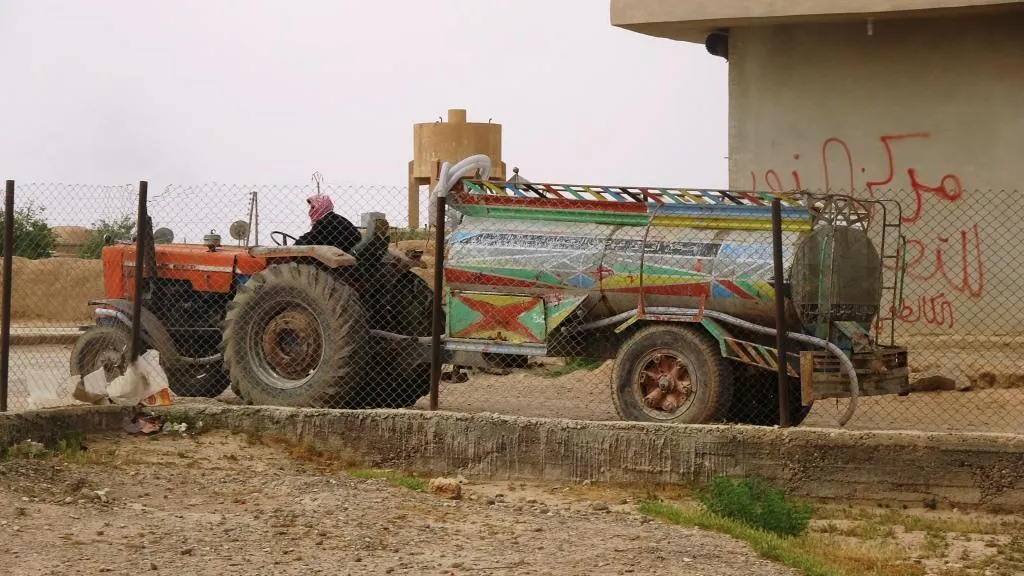 أهالي بلدة الهيشة يطالبون الجهات المعنية بوضع حد لمأساتهم