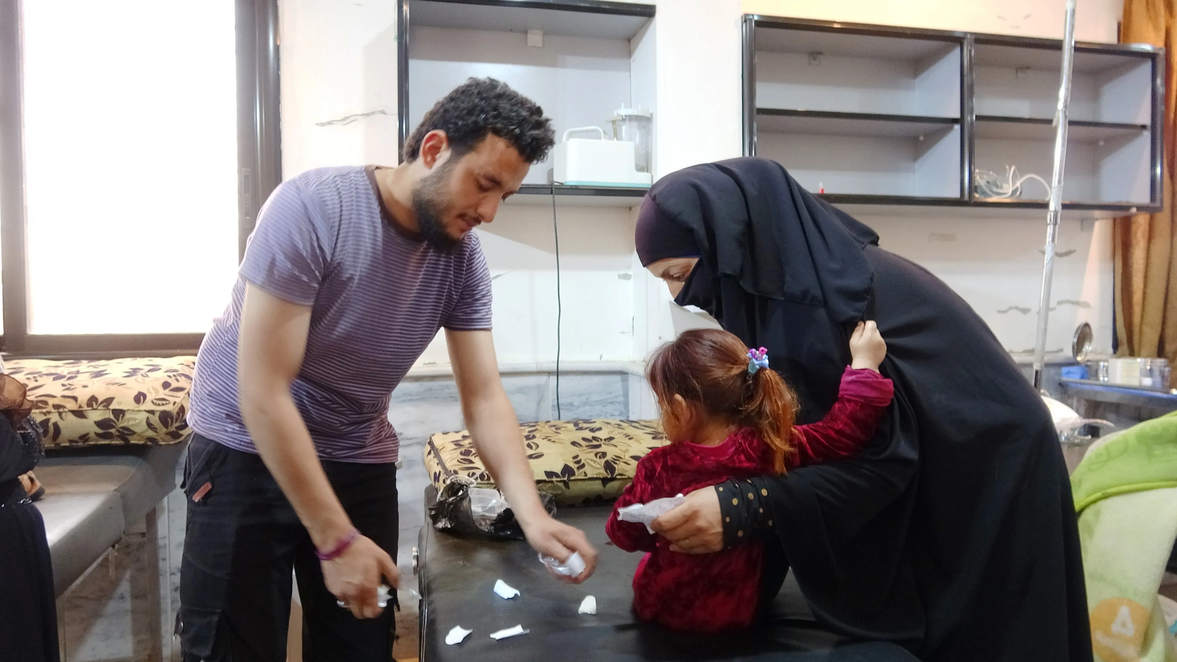 مشفى الكسرة.. حالة مأساوية والمنظمات لم تقدم الدعم