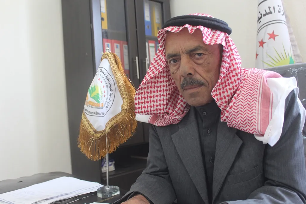 لجنة الاقتصاد في الطبقة تبدأ بتأهيل موقع دواجن أبو قبيع
