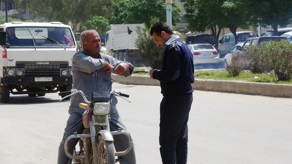 بعد شكوى الأهالي.. حملة للقضاء على ظاهرة القيادة الرعناء
