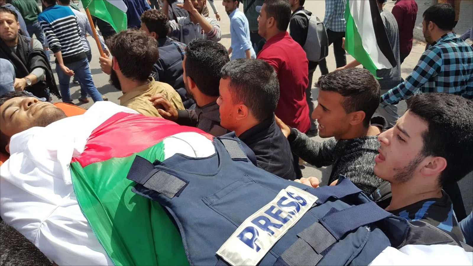 مظاهرات غزة تُواجه بقوة والصحافيون في مرمى الأهداف