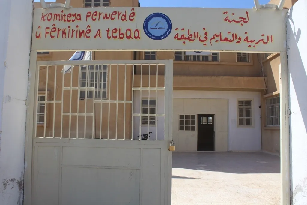 استعدادات للامتحانات النهائية في الطبقة
