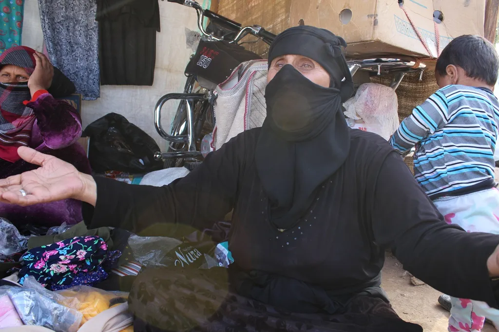 النازحون في الطويحينة يسمعون جعجعة ولا يرون طحيناً
