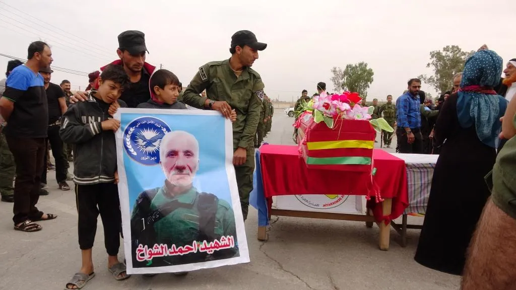 جثمان الشهيد أحمد الشيخ وري الثرى في مزار الشهيد سيفدار