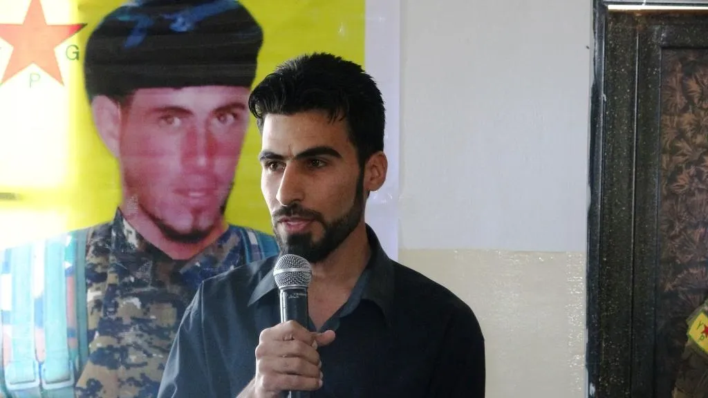 مجلس دير الزور المدني يفتتح مجلس الشهيد احمد الشيخ للشعب