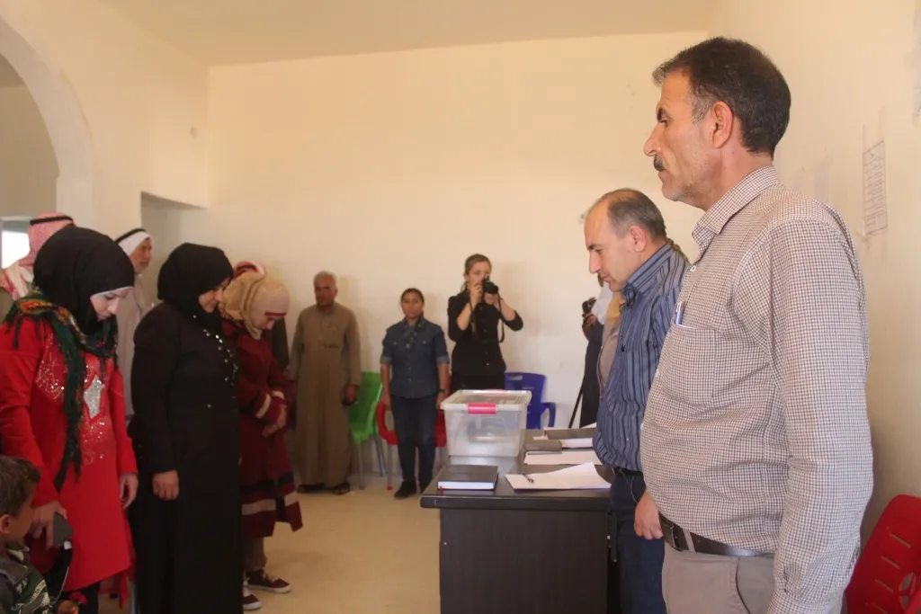 انتخاب رؤساء مشتركين للجنتي الخدمات والزراعة في خط المحترق بمبنج
