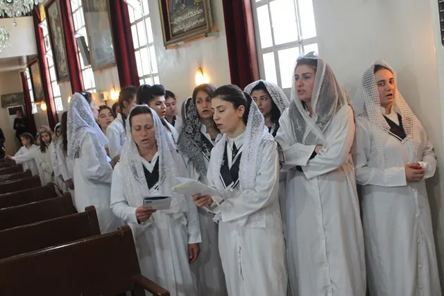 مسيحيو الشرق يحيون جمعة الآلام بطقوسهم الدينية