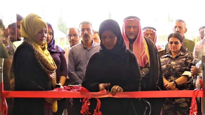 مشفى الطبقة الوطني على طريق رسم البسمة على وجه كل مريض