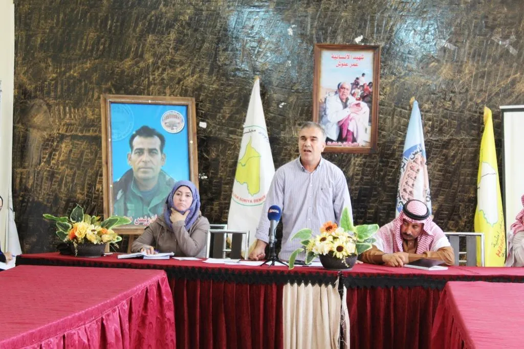 المجلس التشريعي في الرقة يصادق على النظام الداخلي لواجب الدفاع الذاتي