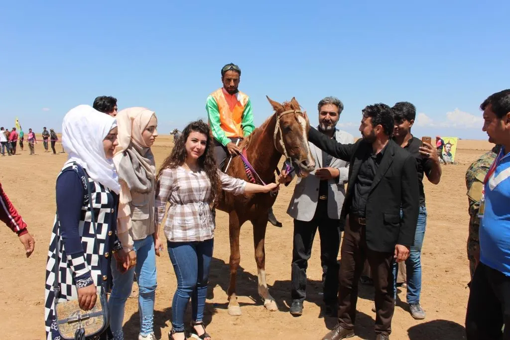مهرجان للخيول العربية الأصيلة في ناحية تل حميس