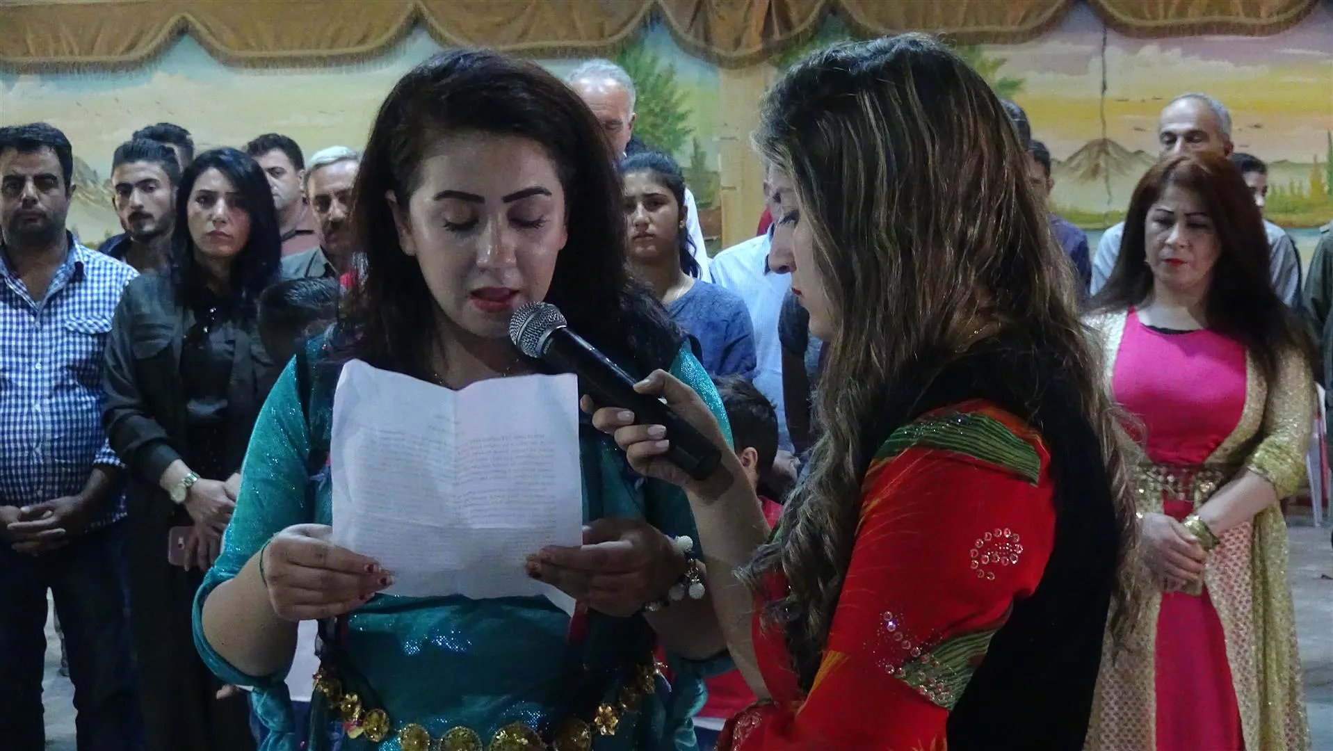 أهالي الحسكة يحتفلون بيوم اللغة الكردية