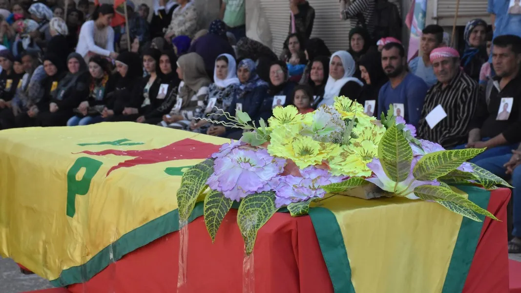 تشييع جثمان شهيد والإعلان عن سجل 3 في حلب