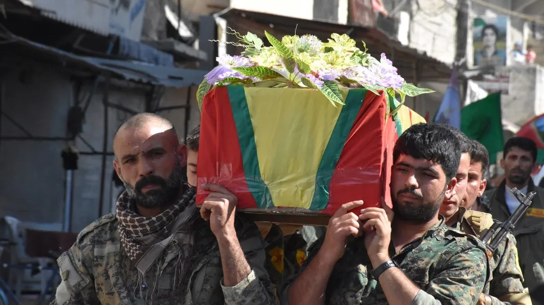 تشييع جثمان شهيد والإعلان عن سجل 3 في حلب