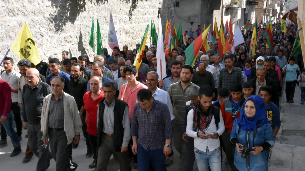 تشييع جثمان شهيد والإعلان عن سجل 3 في حلب