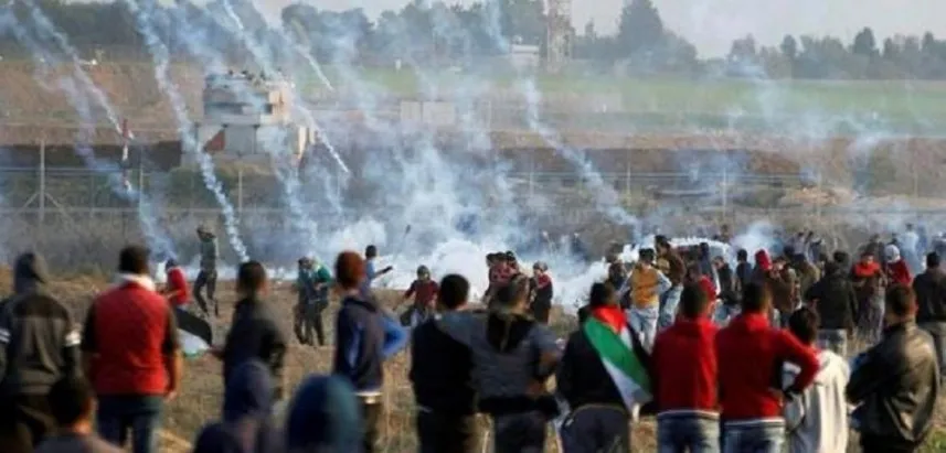 شابان فلسطينيان يفقدان الحياة متأثرين بجراحهما
