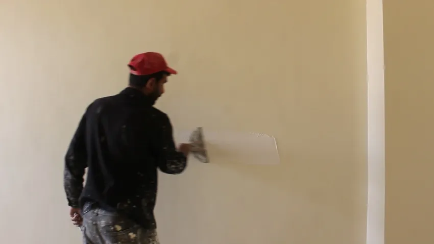 مركز الطبقة الثقافي على موعد مع الافتتاح