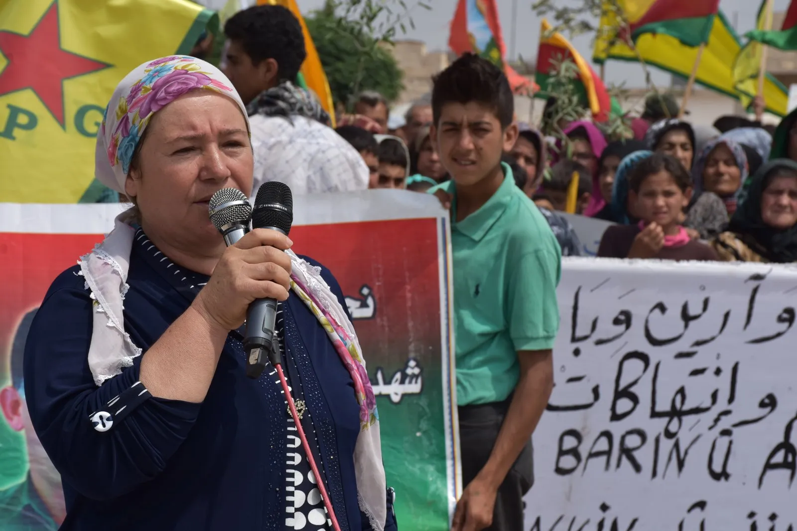مهجرو عفرين يتساءلون عن جدوى الهيئات العالمية وينددون بالعدوان