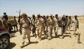 تواصل الاشتباكات بين الحوثيين والجيش اليمني في جبهات الحديدة