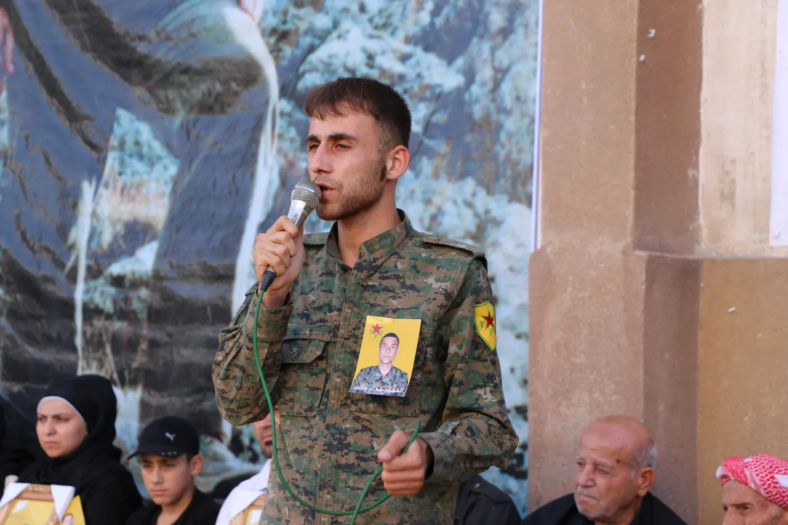 مراسم عزاء في حلب لـ 13 من شهداء مقاومة العصر