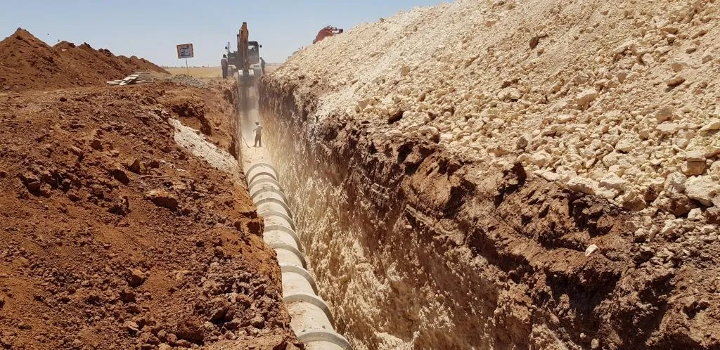 البدء بتنفيذ أكبر مشروع لتمديد شبكة الصرف الصحي في كوباني