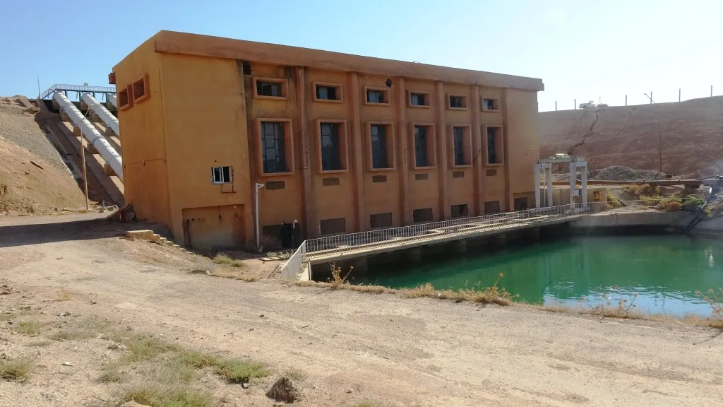 مساعي حثيثة لإعادة تشغيل مضخة المياه الرئيسية في ناحية عين عيسى