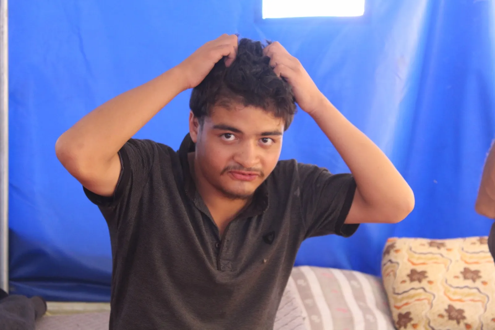 العدوان التركي أعاد له مرضه وحالته خطرة