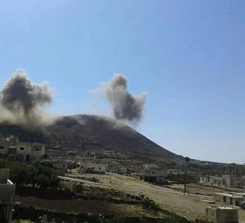 قصف مكثف على غرب درعا وجسر الشغور