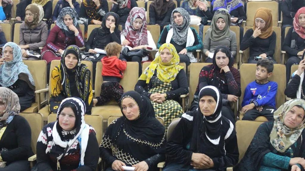 توعية المرأة والوعي الذاتي محور نقاش في تل حميس