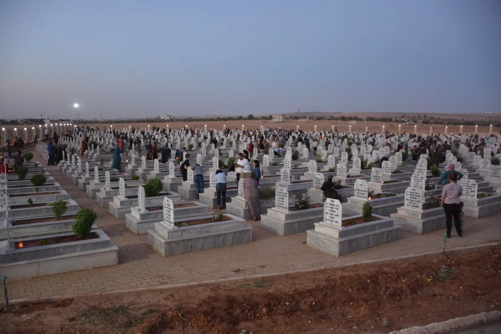 قلعة المقاومة تستذكر شهداء الثورة