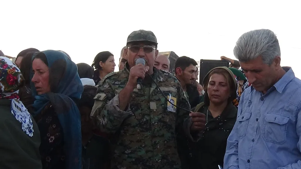 جثمان الشهيد آرام يوارى الثرى في سري كانية