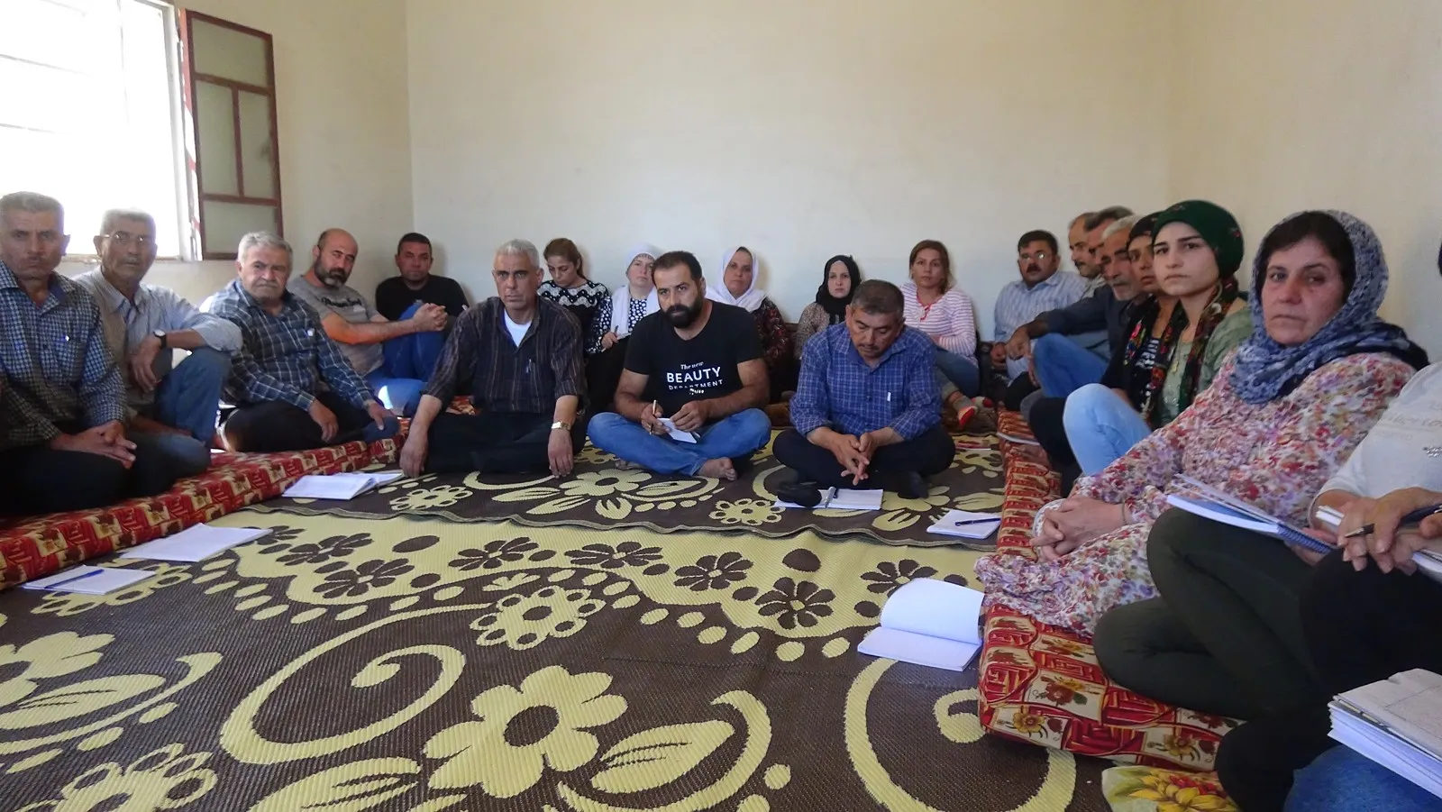 40 من أعضاء مجلس ناحية أحرص ينهون دورتهم التدريبية