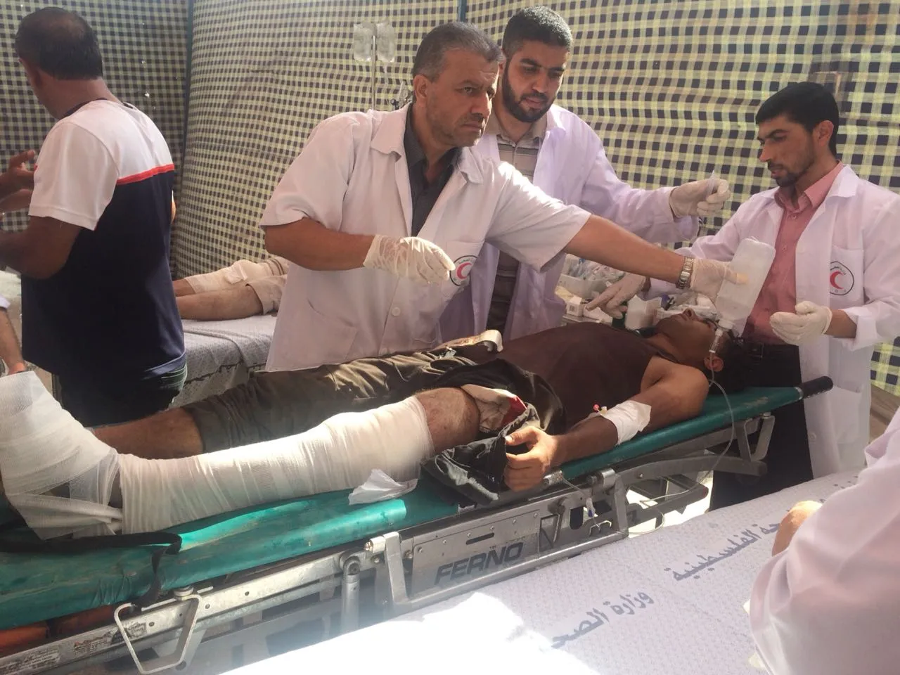 فقدان شاب فلسطيني لحياته وإصابة 220 خلال تجدد مسيرة العودة