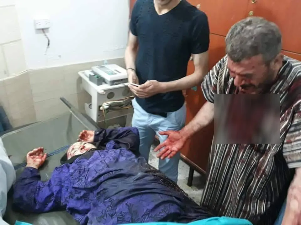 مسنة تفقد حياتها وإصابة 4 من عائلتها في قصف المرتزقة على الزهراء