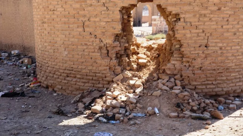 سور الرشيد الأثري ضحية إرهاب داعش