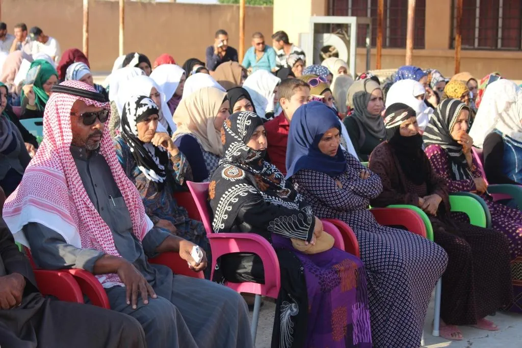 تل براك... يشتكون من سوء الخدمات في اجتماع