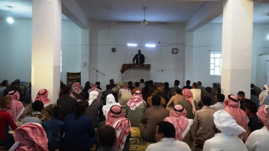 أهالي المناطق المحررة يحيون طقوس العيد ويؤكدون على التزامهم بنهج الشهداء