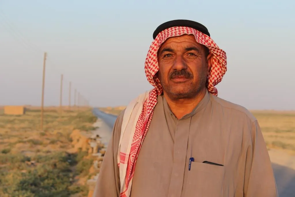 الانهيارات في الطريق تشكل خطراً على المارة والبلدية تدرس مشروعاً للحل