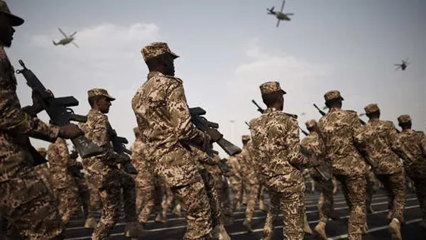 غارات تستهدف الحوثيين في الساحل الغربي والأخير يرد في جيزان