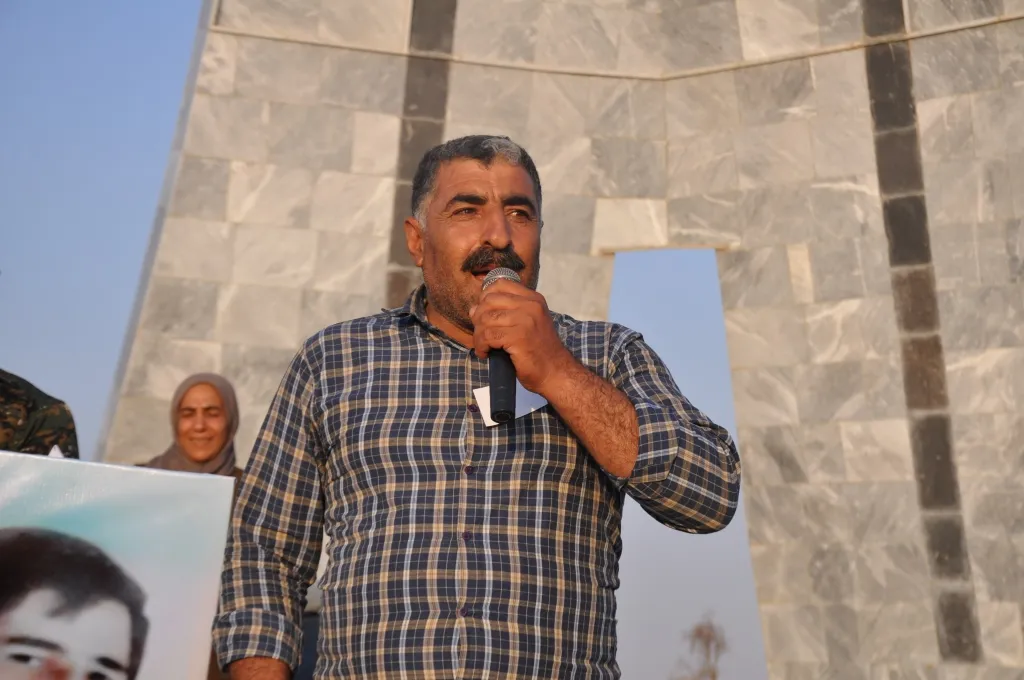 جثمان الشهيد مرفان يوارى الثرى في مسقط رأسه