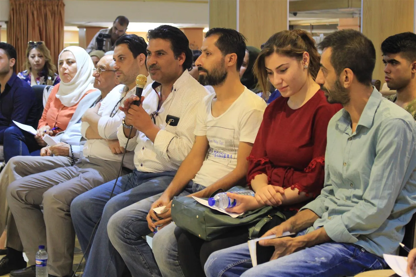 مثقفون وأطباء: حل الأزمة السورية يبدأ بطرد الاحتلال التركي من الأراضي السورية