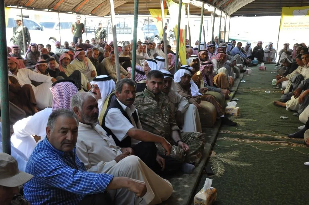 مجلس سوريا الديمقراطية يجتمع بشيوخ العشائر العربية