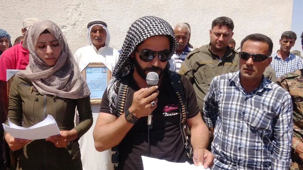 جثمانا الشهيدين أكرم وفراس وريا الثرى بريف دير الزور