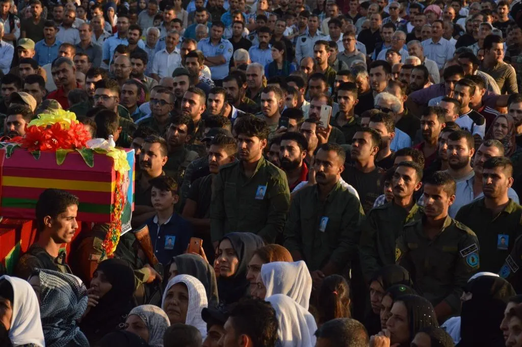 "لن ندع دماء رفيقنا تذهب هدراً"